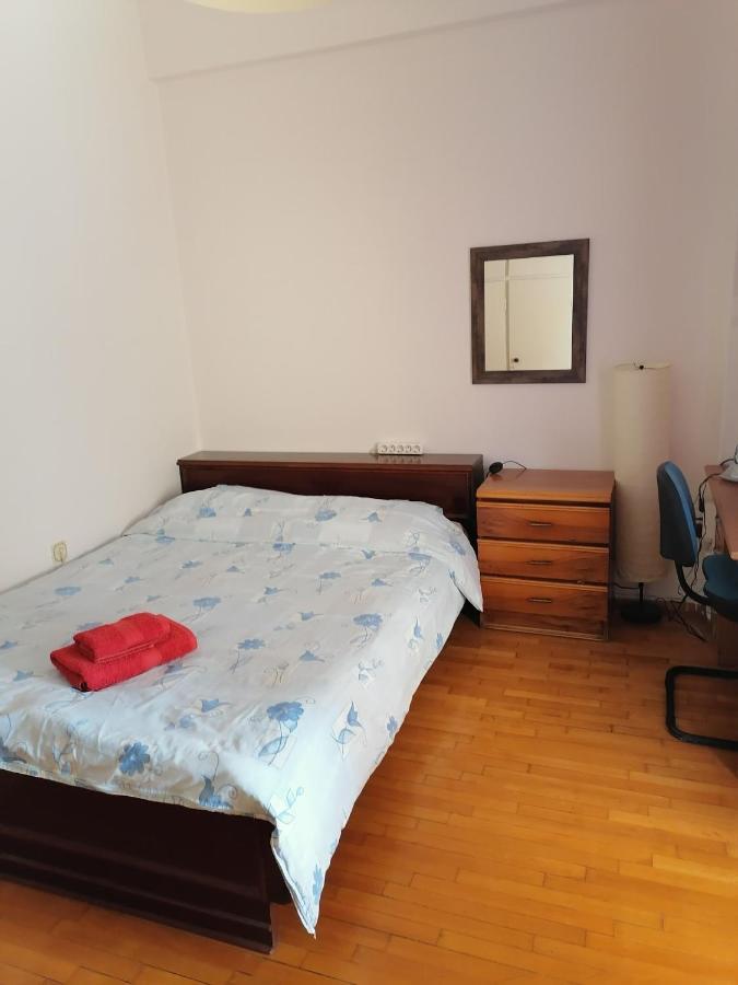 Уютный Дом 2 Athens Ngoại thất bức ảnh