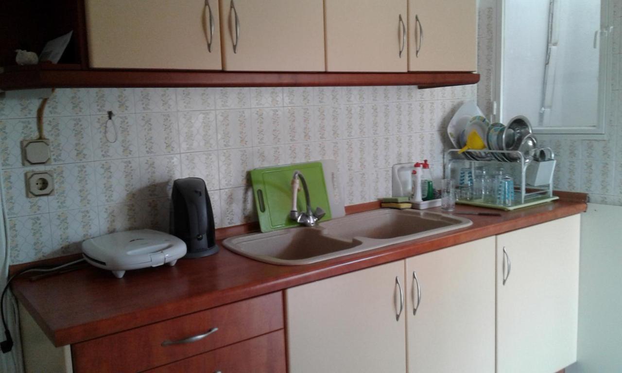 Уютный Дом 2 Athens Ngoại thất bức ảnh